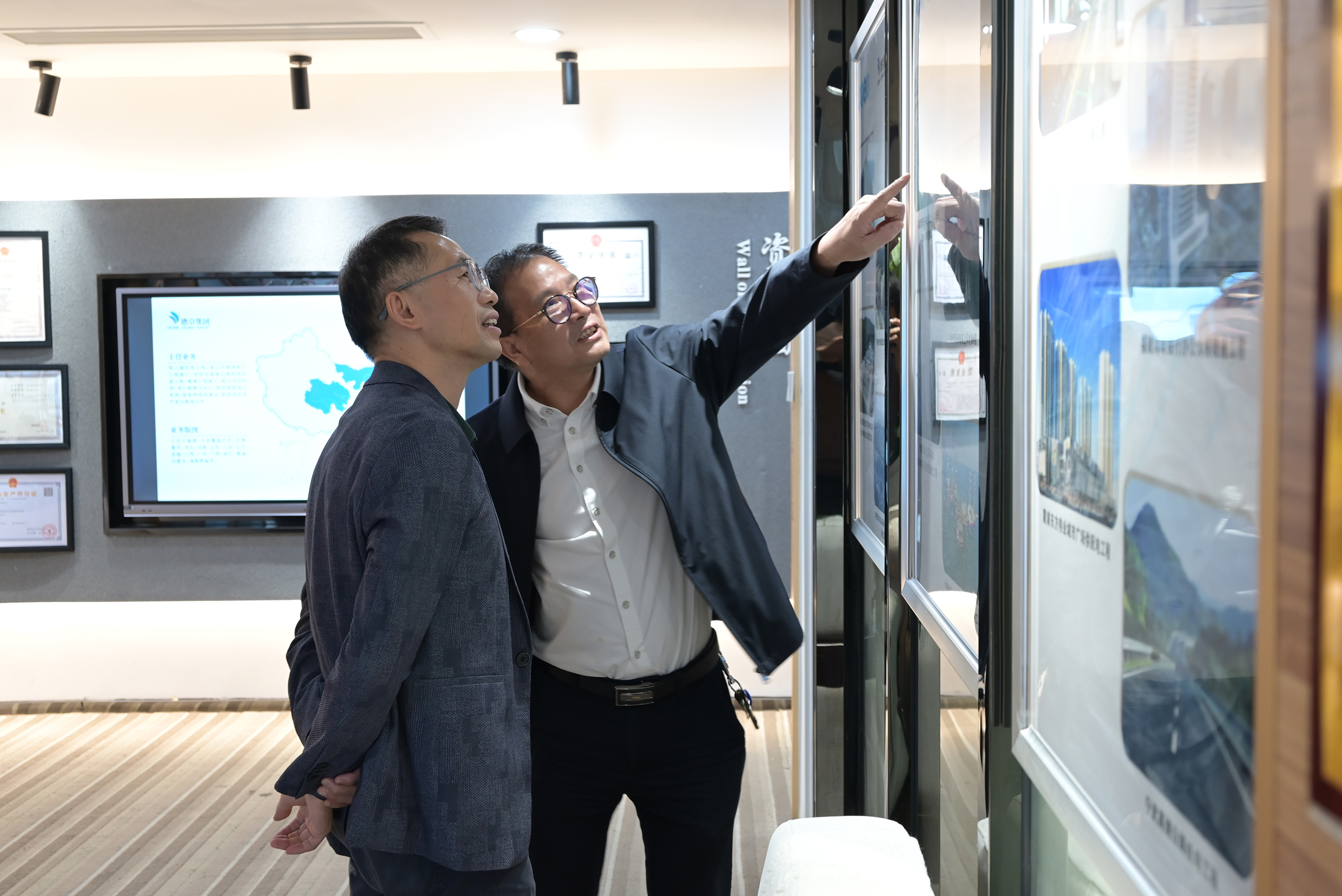 ���ɱ�ŷ��(ABG)�ٷ���վ